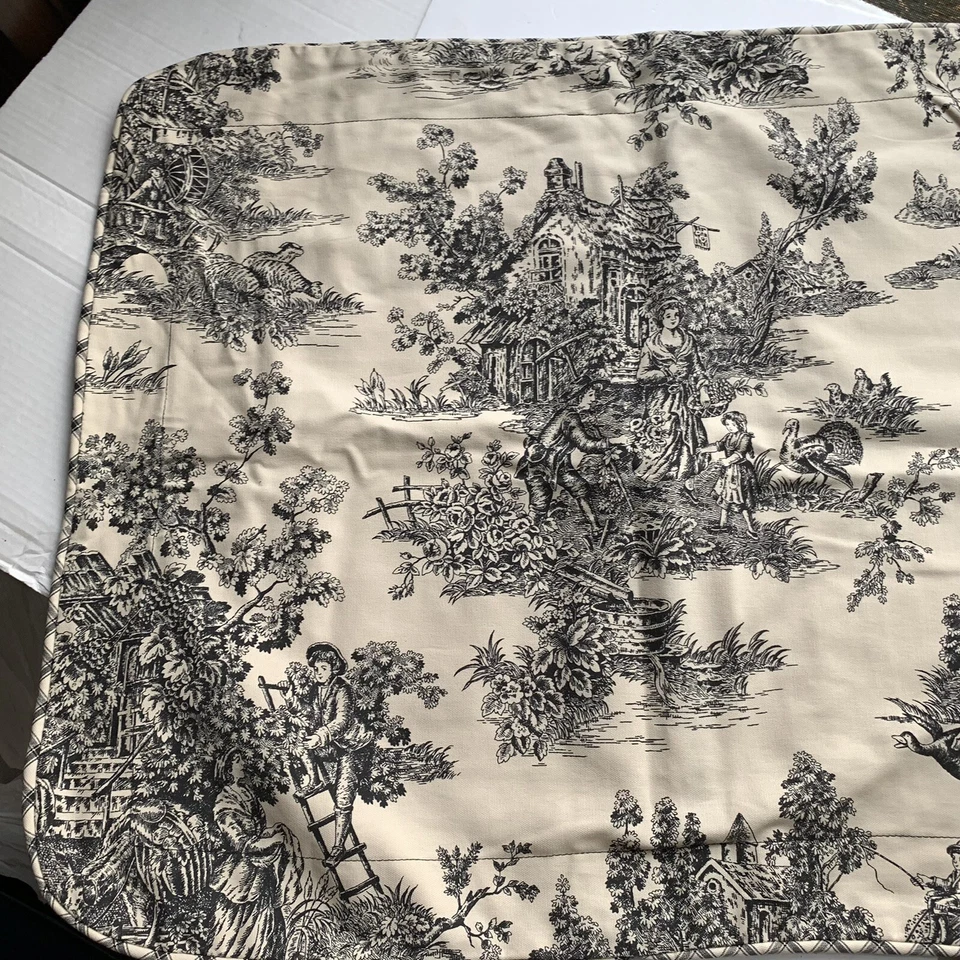 Travesseiro padrão Waverly Toile preto e creme padrão falso country design francês - Imagem 2 de 4