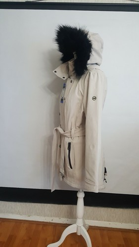Andrew Marc Women's Softshell Jacket with Faux Fur Trim Hood Size L - Picture 6 of 11