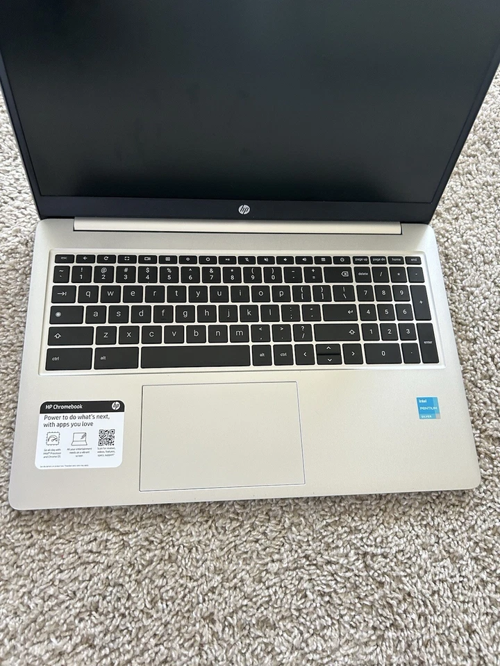 Hp Chromebook 15.6 Inch 128 Gb (Rarely Used) With Box And Charger - Image 3 of 4