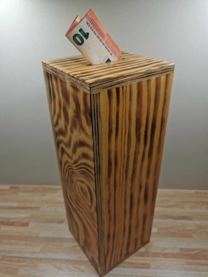 Sparschwein Aus Holz In Buchform – 20x14,5x7,6 Cm, Mit Zähler Für Sparziele (bis 5000)