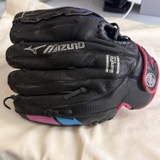 Mizuno Finch Softball Glove 11" Right Hand Throw RHT Fastpitch Pink GPP1105F2