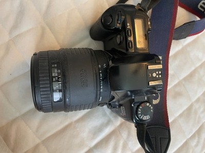 Canon EOS Rebel XS 35mm SLR Film Camera w/Canon 35-80mm Zoom Lens w/ Strap