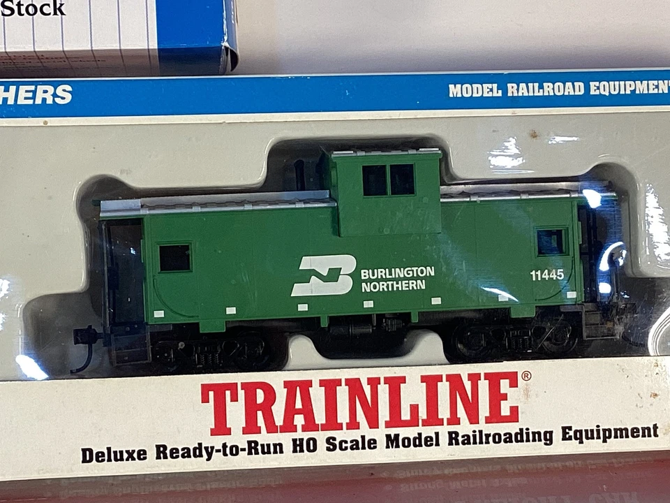 HO Lot /3 Upper MidWest Railroads: GN Gond., GN Box & BN Caboose - Image 3 of 4