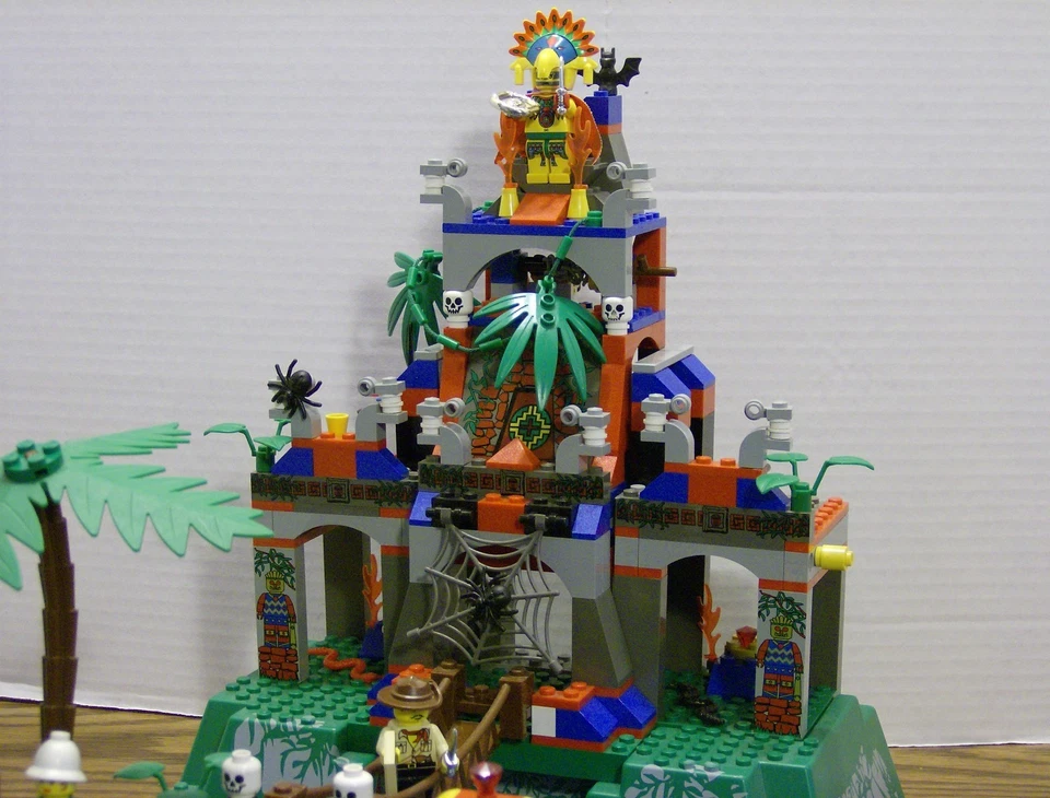 Lego 5986 Jungle Adventurers AMAZON ANCIENT RUINS Complete w/Instructions - Image 3 of 4
