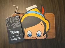Cartera Loungefly Disney Pinocho Peeking Marionette Peiny Cricket con solapa NUEVA