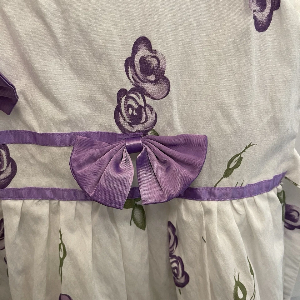 Vestido soleado de moda de algodón floral blanco y púrpura con lazo trasero para niñas talla 11/12 Foto 2 de 4
