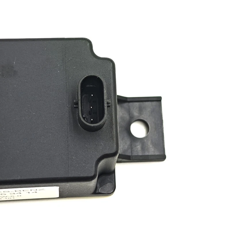 Voltage Converter Module Auxiliary Battery For Mercedes-Benz C Class A2059053414 - Image 3 of 4