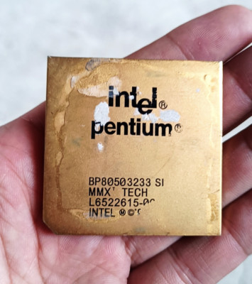 Intel Pentium BP80503233 SI MMX'TECH Gold Plated CPU with High Collection Value