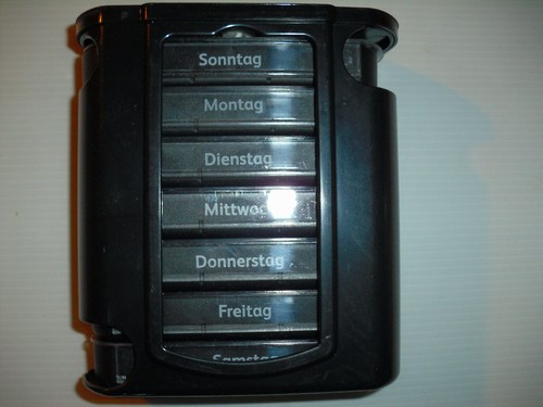 Tablettenbox f. 7 Tage Pillendose Pillenbox Medikamentenbox versch. Farben (A25) - Bild 13 von 14