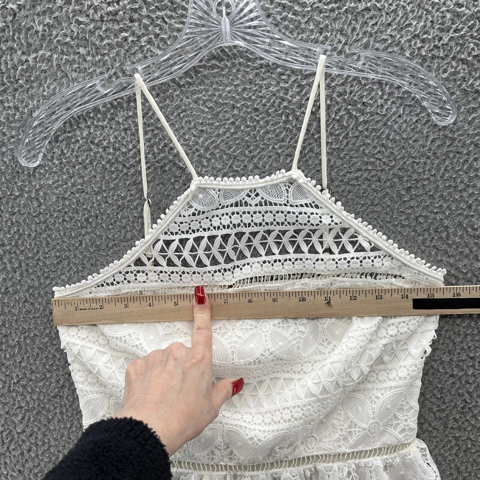 Vestido Trina Turk Mujer 4 Blanco Encaje Ojales Superposición Resort Mini Halter Calce Acampanado Foto 4 de 4