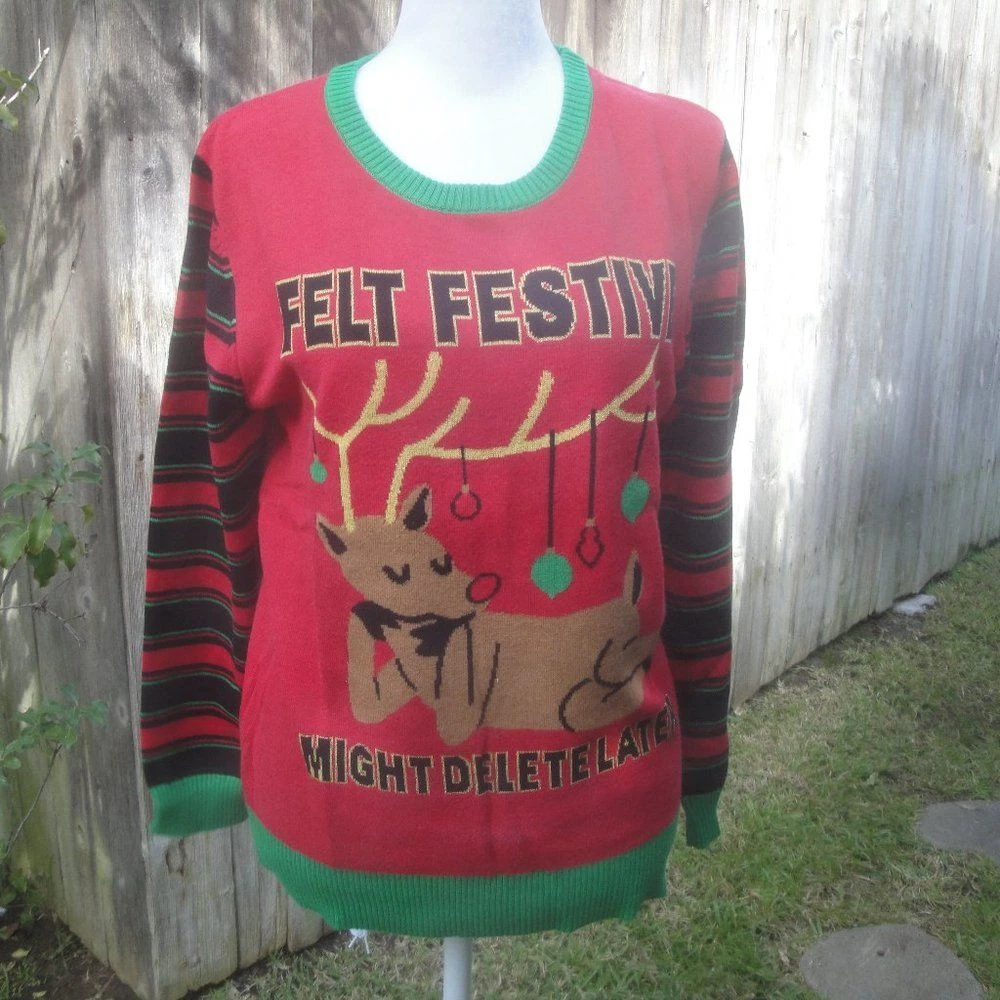Christmas Holiday Red Reindeer Festive Sweater Mighty Fine Medium