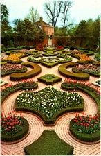 Latham Garden at Tryon Palace Restoration New Bern North Carolina Postcard