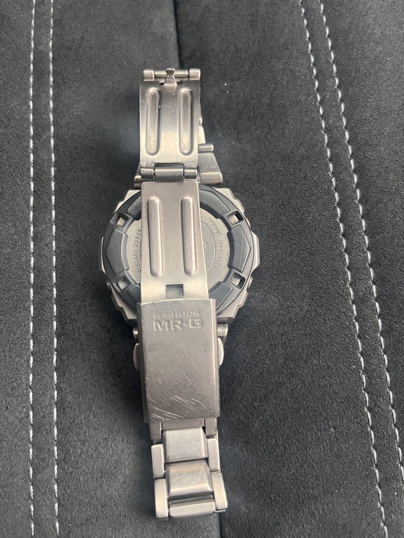 CASIO G-SHOCK MRG-210T デジタル腕時計 CASIO G-SHOCK MRG-210T Full Titanium Digital Quartz Men's