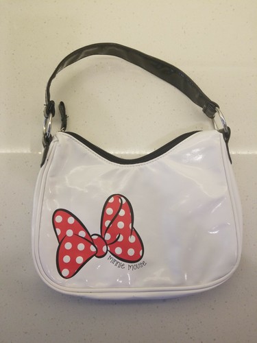 Cute Disney clutch is perfect for any fan of the classic character, Minnie Mouse - Picture 2 of 9