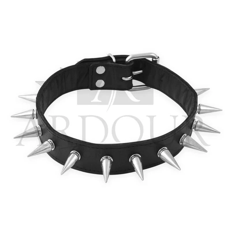 Gargantilla de cuero real con púas - Gargantilla de cuero negro con púas de metal Foto 2 de 4