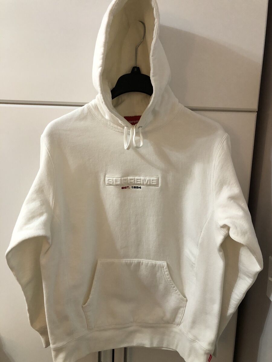 Supreme Embossed Logo Hooded Sweatshirt Size Large White | eBay Supreme Embossed Logo Hooded Sweatshirt Size Large White | eBay
