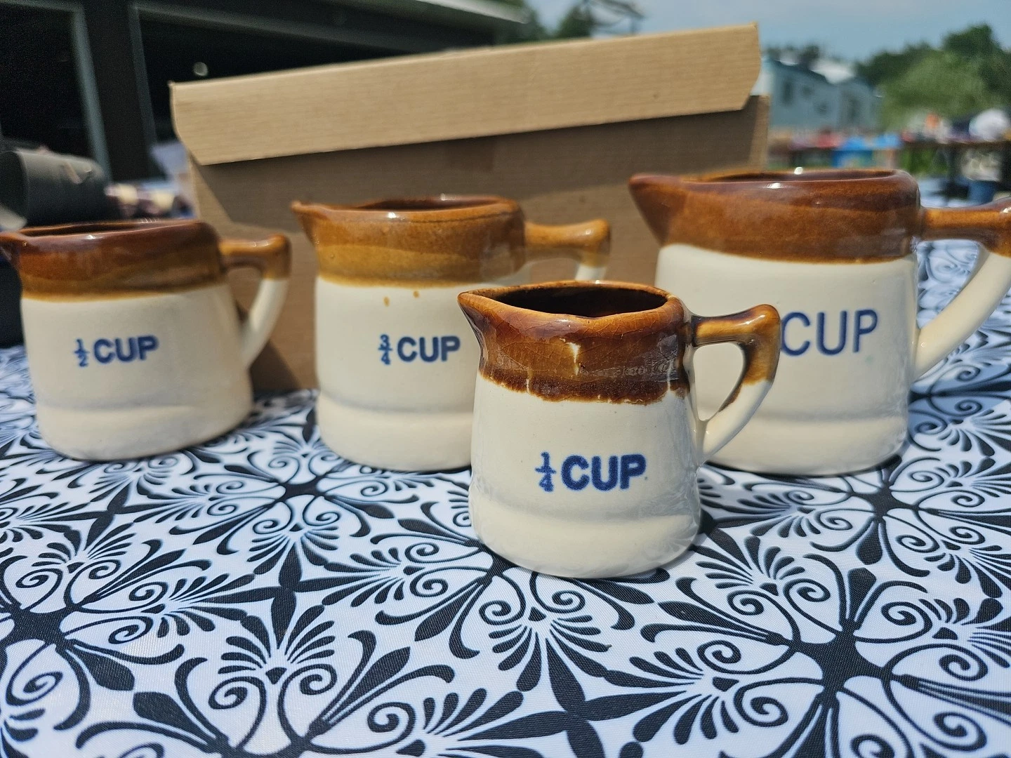 Vintage Set of 4 Ceramic Handpainted Measuring cups Brown with Measurements
Opens in a new window or