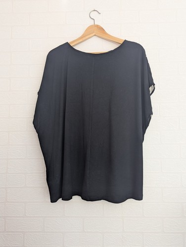 TU Woman Top Size 26 Black + Off white - 第 4/4 張圖片