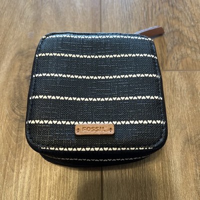 Fossil Black Heart Zip Around Jewelry Case Compact Travel 4.5  X 4.5  X 2 