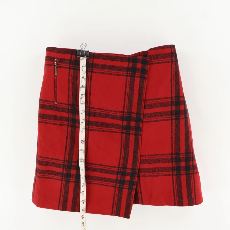 Falda corta Cynthia Rowley para mujer talla 6 roja a cuadros mezcla de poliéster forrada Foto 3 de 4