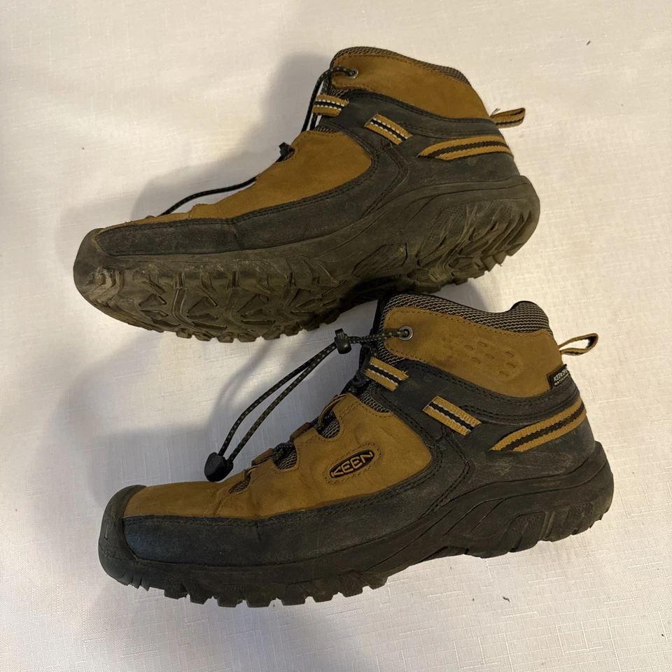 Botas KEEN Targhee Mid Tan impermeáveis ao ar livre MEns tamanho 6 - Imagem 2 de 4