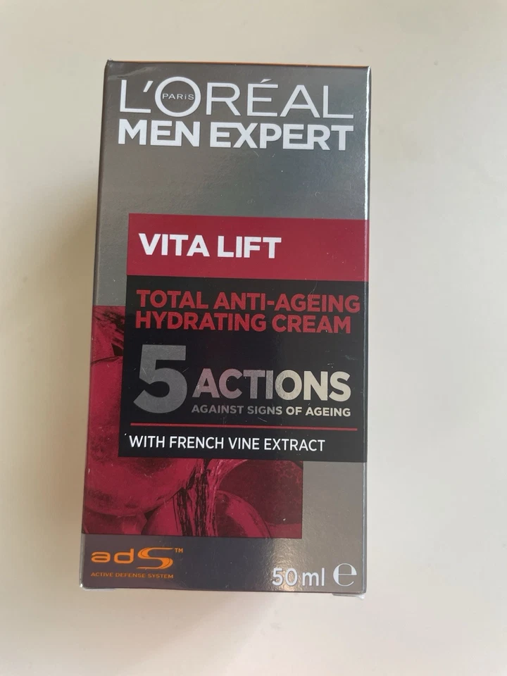 L'oreal Men Expert Power Age X3 24H vita Lift, Moisturisers & Nivea Moisturising - image 4 of 4