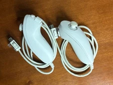 Lot of 2 Official Nintendo Wii Nunchuk Controllers - White - RVL-004 - OEM