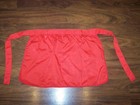 VTG HALF HOSTESS APRON w/ POTHOLDER & POCKETS RED COTTON PRINT — photo 2