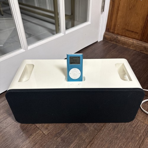 Apple iPod HiFi A1121 Dock Speaker with Power Cord White TESTED