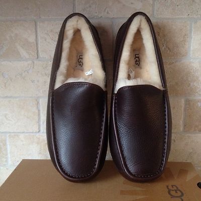 UGG Ascot Leather / Sheepskin Slipper in China Tea US Mens Size 9 UGG Ascot Black Suede Leather Sheepskin Slipper in China Tea  main image 4