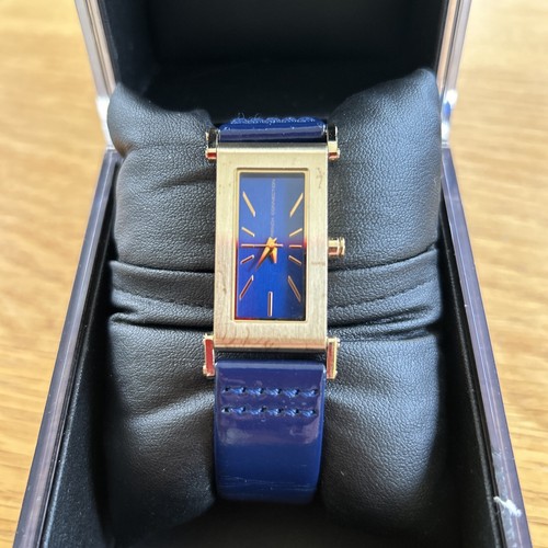 Damenuhr French Connection Quarz blaues Zifferblatt Gold Gehäuse & Schließe verpackt - Bild 5 von 15