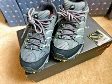 Merrell Womens Size USA 7M MOAB Gore-Tex Trekking/Hiking Shoes