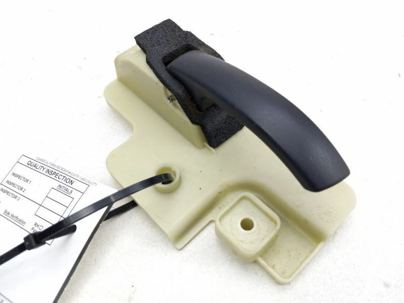 2007 - 2010 JEEP PATRIOT REAR LEFT SIDE DOOR INTERIOR DOOR HANDLE - Imagem 4 de 4