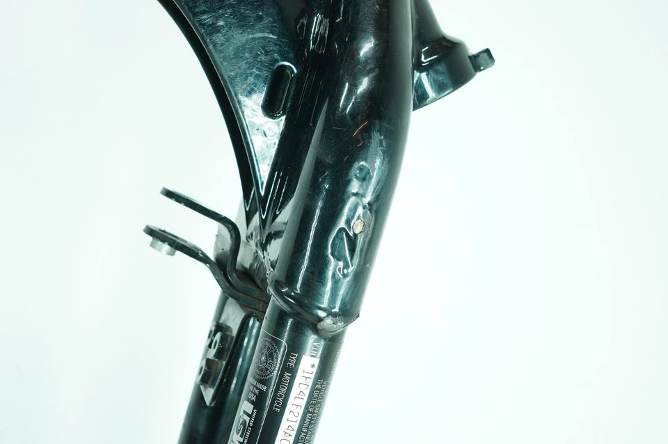 2010 Harley Sportster XL883N Iron OEM Body Main Frame Chassis 49376-11 SLVG - Imagem 4 de 4