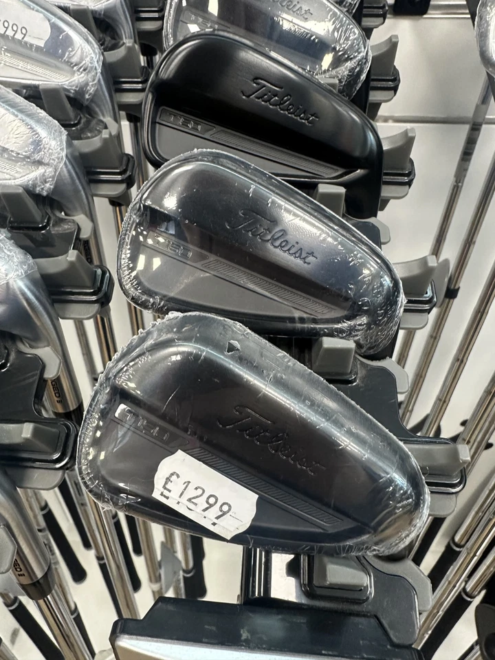 Titleist 2023 T150 Limited Edition Black Irons 4-PW, Stiff Project X Shaft - Image 3 of 4