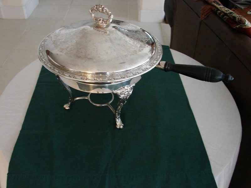 Vintage Oneida Royal Provincial 5 piece Chafing Dish with Stand