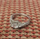 Vintage .925 Silver Sparkling Gemstones Ring 2.8 Grams