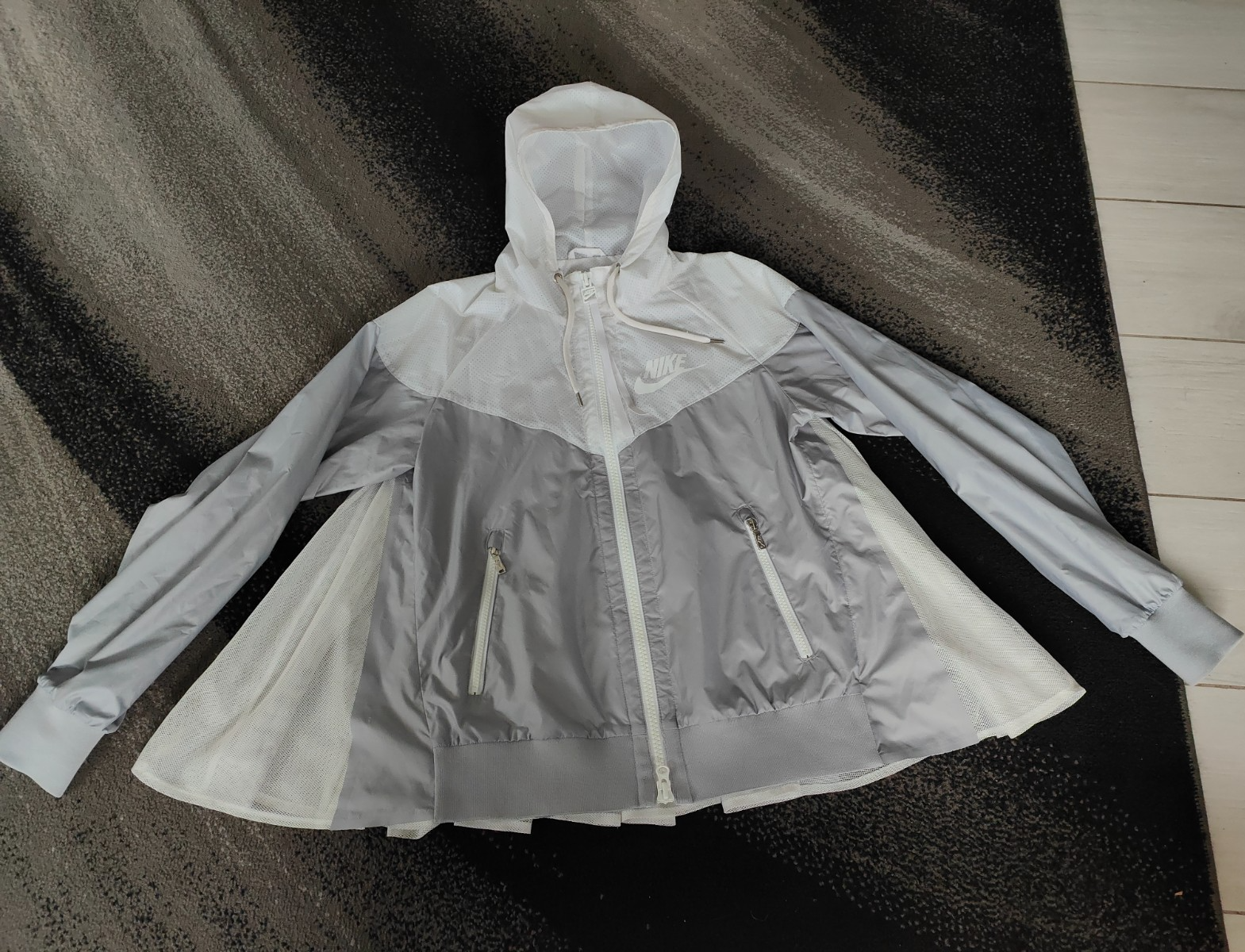 SACAI X NIKE Giacca a vento Nike Nikelab X Sacai donna taglia XS 716917 451 rara