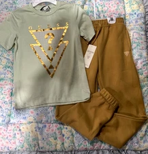 New Little  Boys 2pc Guess short sleeve T-shirt & Sweatpants  Sizes  4,  5/6,  7