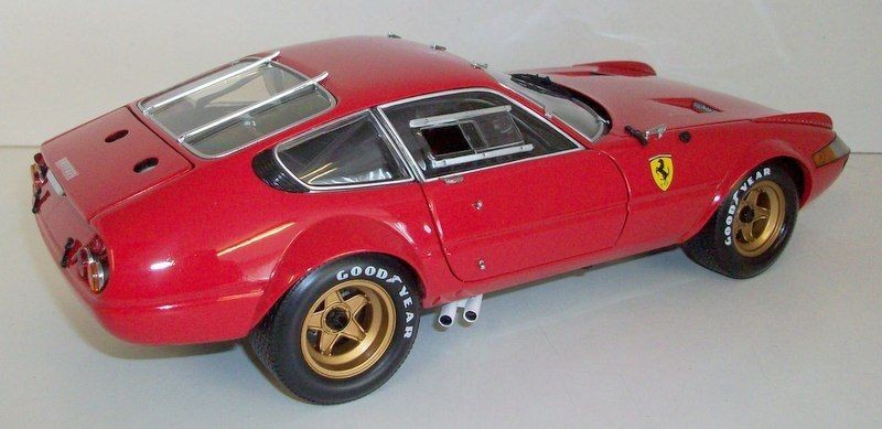 ミニカー FERRARI 365 GTB/4 COMPETIZIONE 1:18 Kyosho 1:18 Ferrari 365 GTB4 Competizione #36 CK37303 model