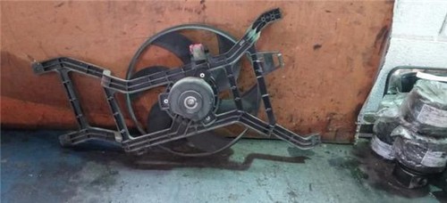 KOELVENTILATORMOTOR Dacia Sandero 1.2 16V D4F 732 2012 214817807RD4FF732 - Afbeelding 4 van 4