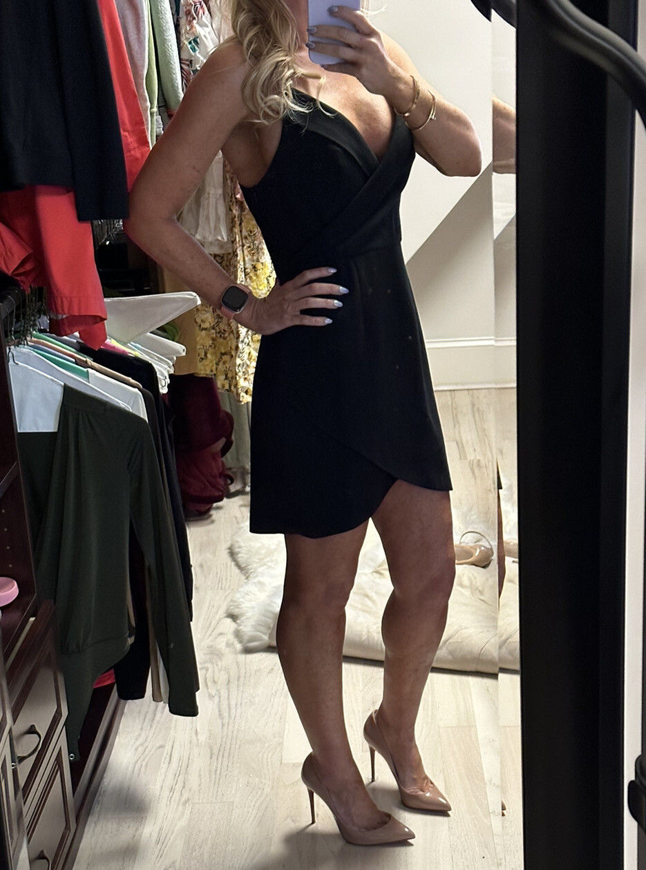 NBD Revolve Spaghetti Strap A Line Button Front T… - image 1