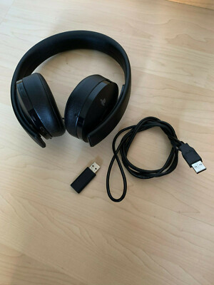 Playstation 4 Gold Wireless Headset