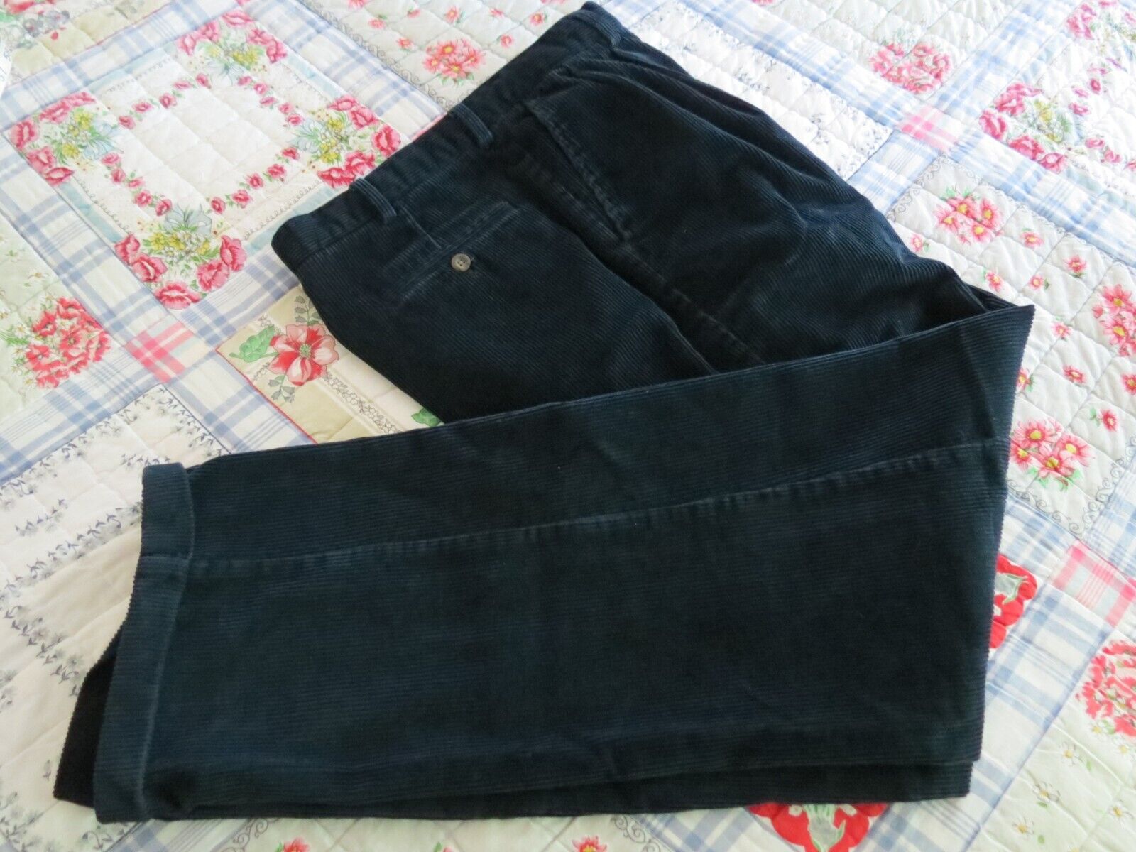 Haggar Corduroy Pants 36 x 33  Pleated Navy blue - image 1