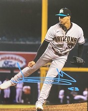 🔥🔥 Justin Martinez Signed Diamondbacks RC Auto Photo 🔥🔥 Exact Proof