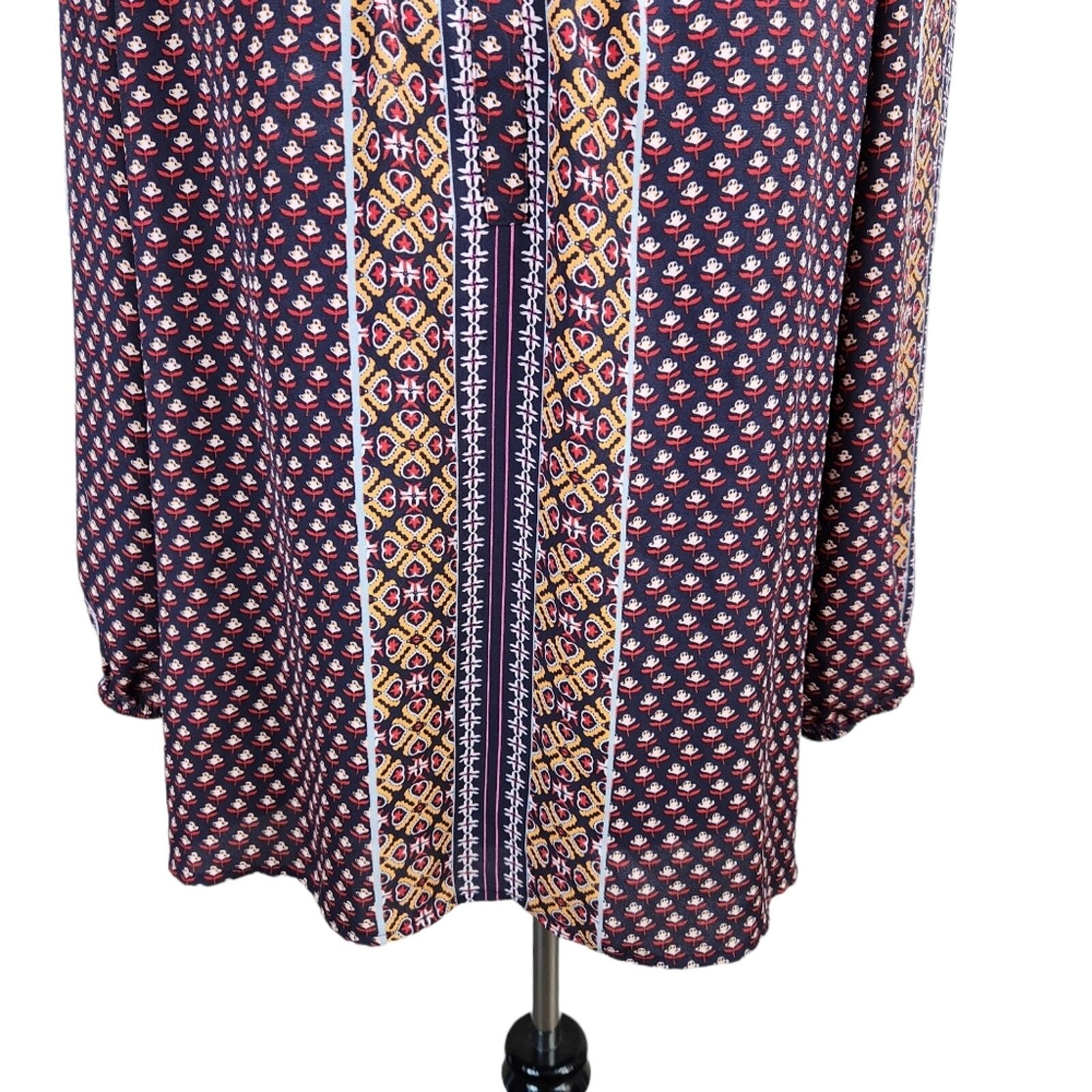 Daniel Rainn Blouse Size Medium Split Neck Blouse… - image 6