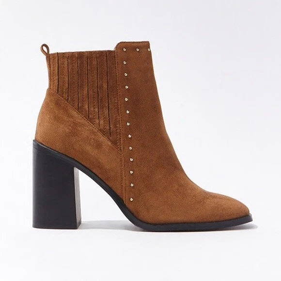 Forever 21 hotsell studded boots