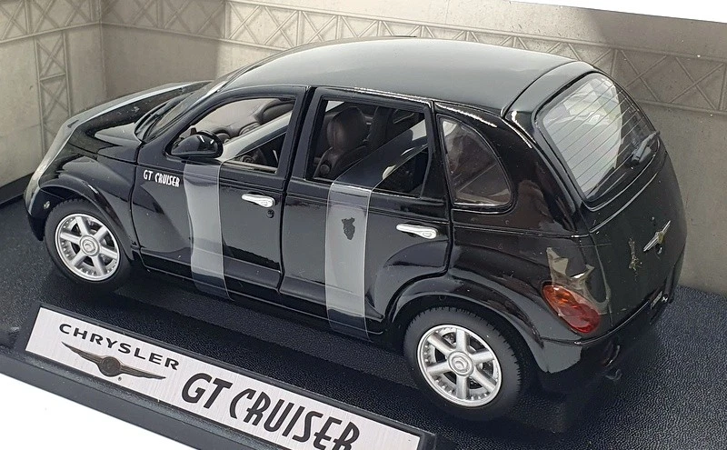 Motor Max 1/18 Scale Diecast 73107 - Chrysler GT Cruiser - Black - Image 2 of 4