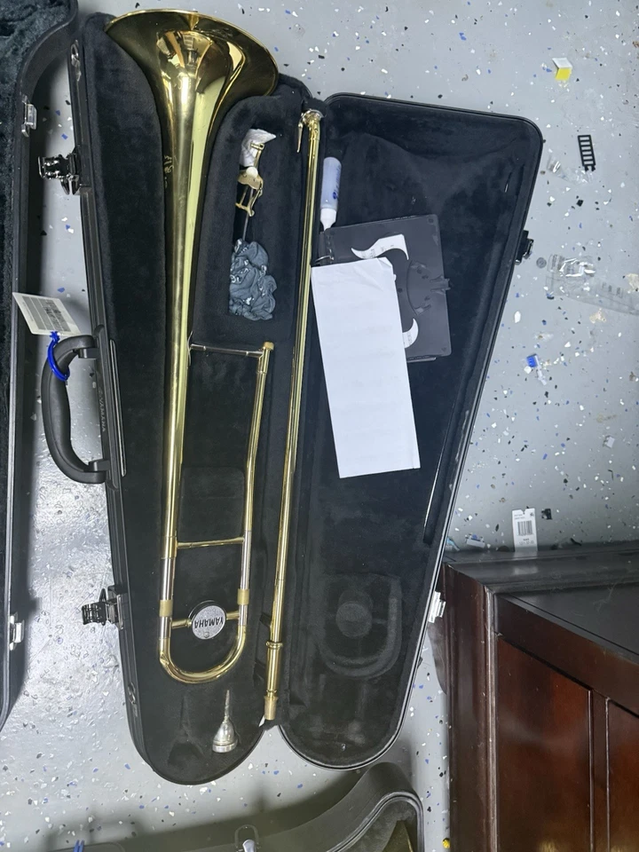 3 trombones diferentes **NO COMPRES ANTES DE ENVIAR MENSAJES” Foto 2 de 4