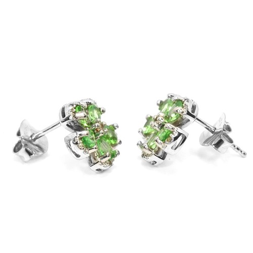 925 STERLING SILVER NATURAL GREEN TSAVORITE GARNET GEMSTONE FLOWER EARRING - Picture 6 of 6